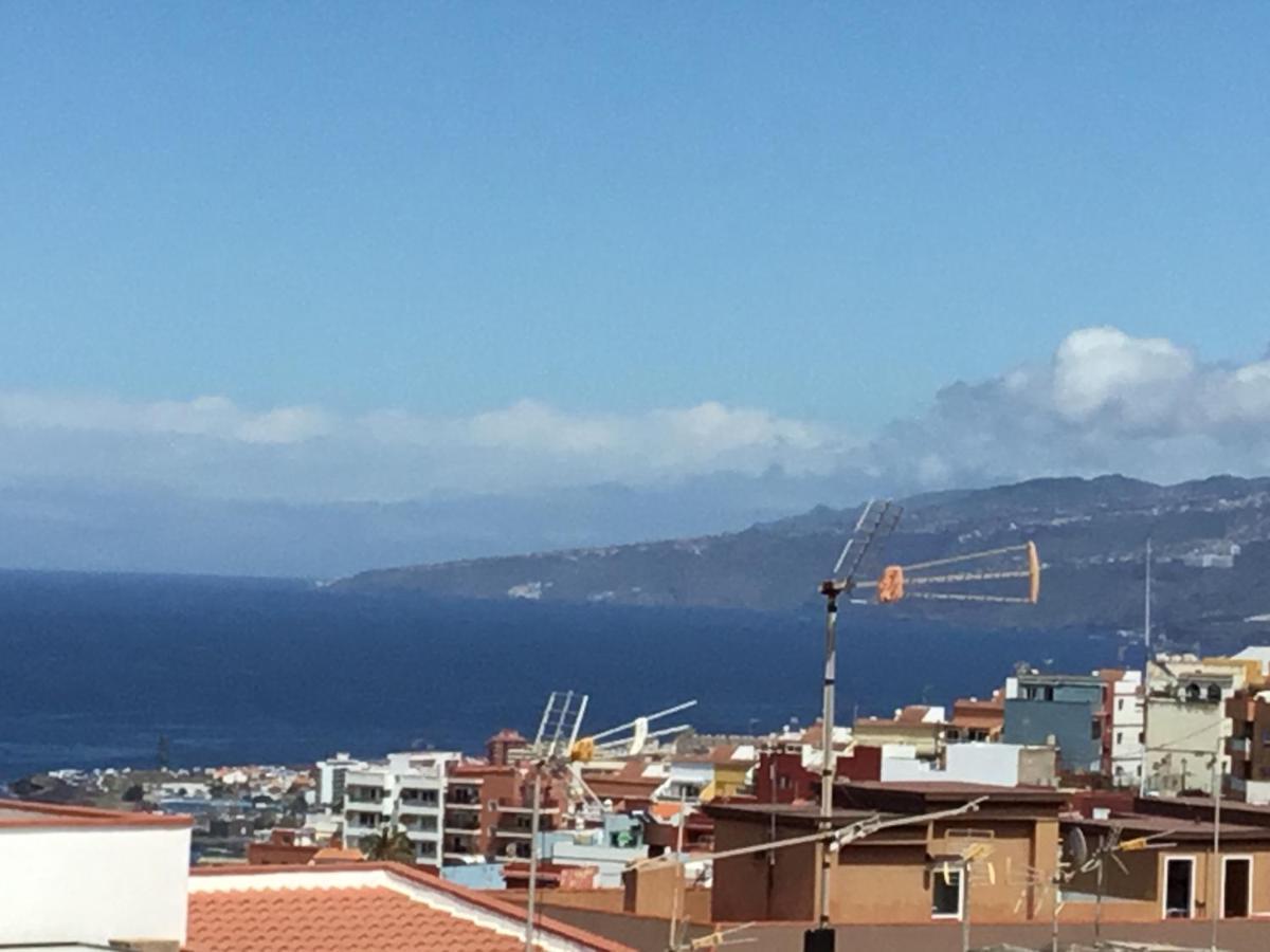 شقة Atico Pablo 5, A Cinco Minutos Del Puerto De La Cruz لوس رياليخوس المظهر الخارجي الصورة