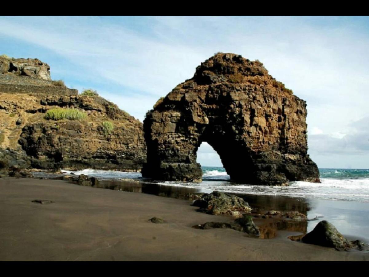 شقة Atico Pablo 5, A Cinco Minutos Del Puerto De La Cruz لوس رياليخوس المظهر الخارجي الصورة